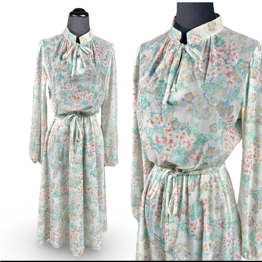 Vintage 1970s secretary Dress